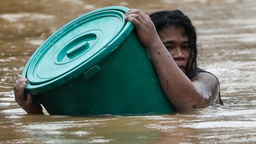 Bão Rai giáng mạnh vào mùa du lịch hút khách cuối năm của Philippines